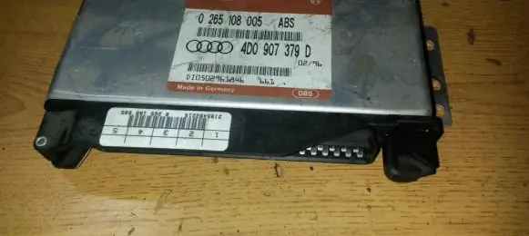 Audi A4 S4 B5 8D ABS control unit/module 0265108005 4d0907379d