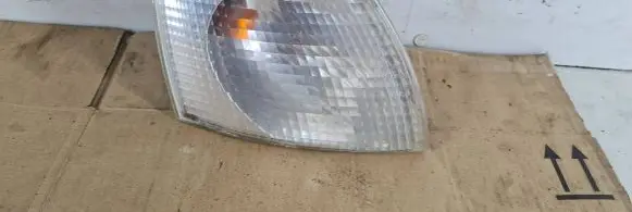 Front indicator light