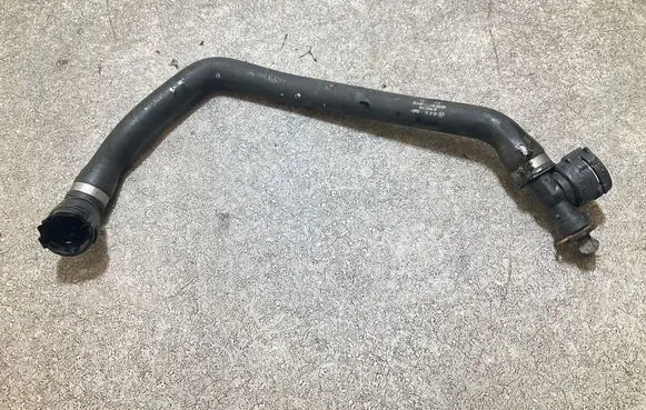 Mercedes-Benz Sprinter W907 W910 Engine coolant pipe/hose A9075010900 DBL625416