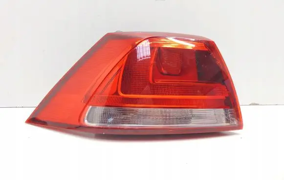 Volkswagen Golf VII Rear/tail lights 5G0945095
