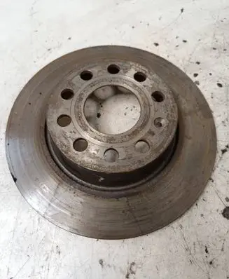 Volkswagen PASSAT B6 Rear brake disc