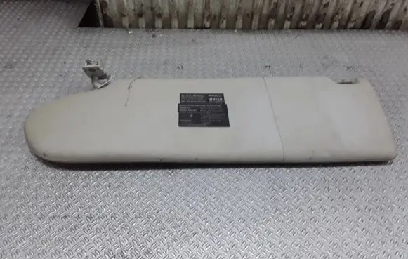 Volkswagen Transporter - Caravelle T5 Sun visor