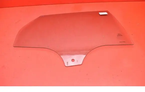 Ford Focus Rear door window glass