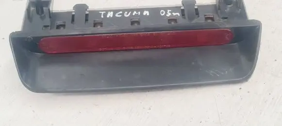 Chevrolet Tacuma Third/center stoplight 0310100729