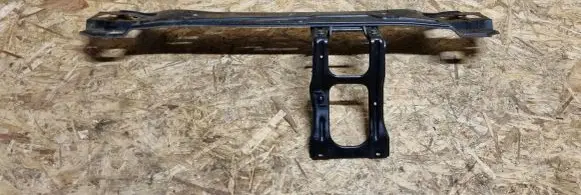 Mercedes-Benz C W203 Top upper radiator support slam panel