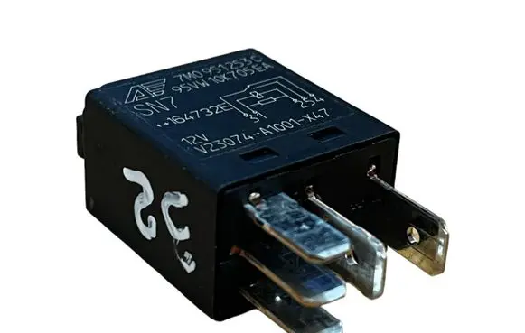 Volkswagen Touareg II Other relay 7M0951253C 164732E