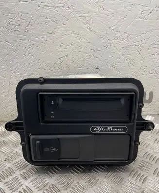 Alfa Romeo 166 CD/DVD changer 60671664 60670601