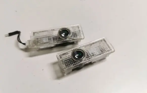 BMW X6 E71 Front door interior light 
