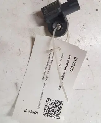 Volvo V40 Airbag deployment crash/impact sensor 31387891