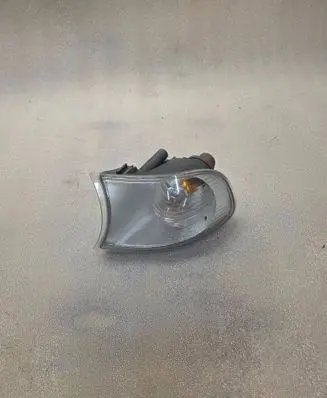 BMW 3 E46 Front indicator light 0311330007 21101