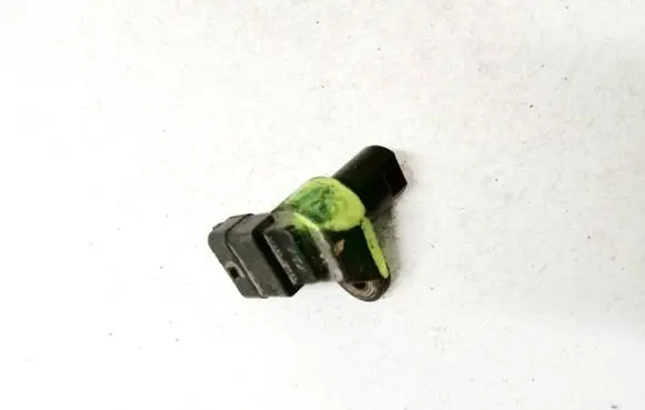 Hyundai Elantra Camshaft position sensor 3930027000