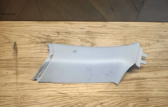 Skoda Superb B6 (3T) (C) pillar trim 3T9867288B