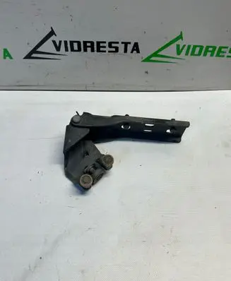 Opel Vivaro Sliding door middle roller runner 777650730R 93451714 1316