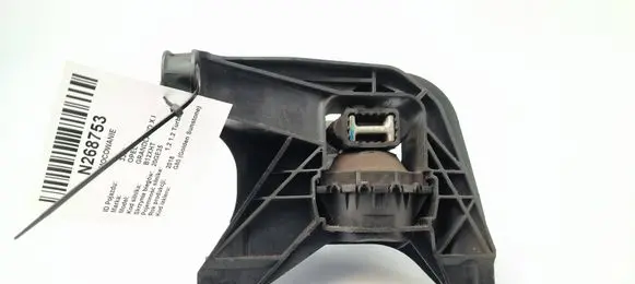 Opel Grandland X Engine mounting bracket 008956