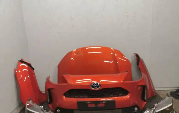 Toyota Yaris Cross Front piece kit 