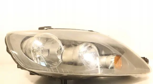 Volkswagen Golf Plus Headlight/headlamp 5M1941006C