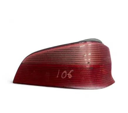 Rear/tail lights