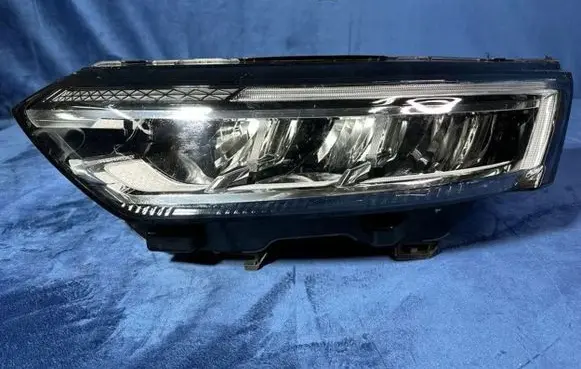 Renault Koleos II Headlight/headlamp