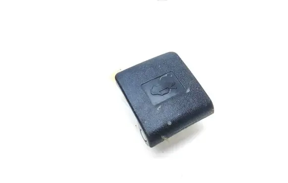 Toyota Yaris XP210 Engine bonnet (hood) release handle A23001A