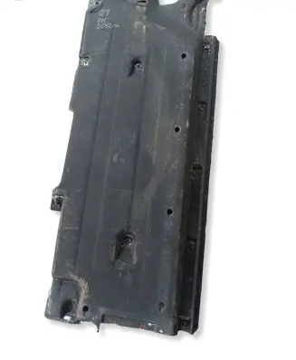 Audi Q3 8U Side bottom protection 8U0825207
