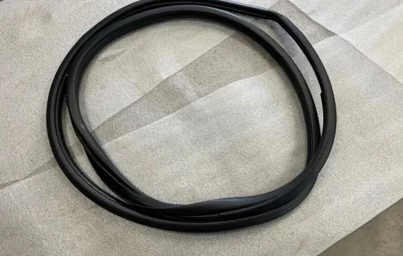 Lexus UX Rubber seal rear door 6233176040