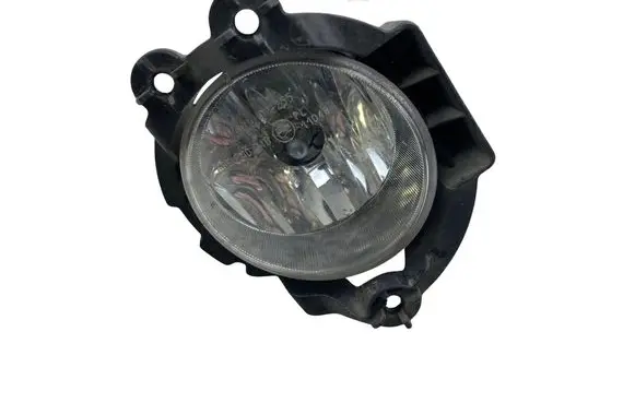 Toyota Auris E180 Front fog light 8121002110