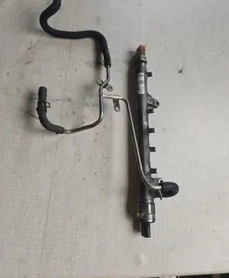 Fuel main line pipe