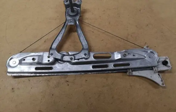 Opel Vectra C Rear door manual window regulator 24451525 99096102
