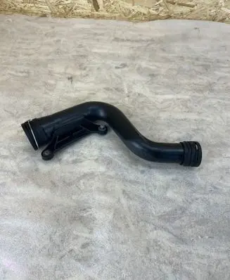 Intercooler hose/pipe