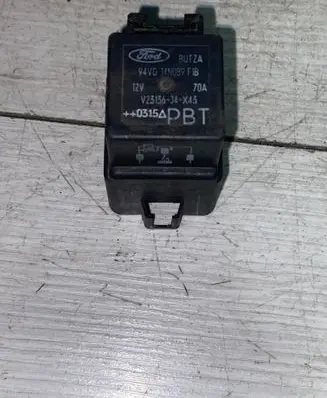 Ford Mondeo Mk III Glow plug pre-heat relay 94VG14N089F1B 0315A V23136J4X43