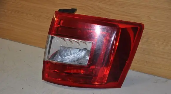 Skoda Octavia Mk3 (5E) Rear/tail lights 5E0809909A