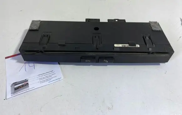 BMW 5 E60 E61 Parking (PDC) sensor switch 6952478