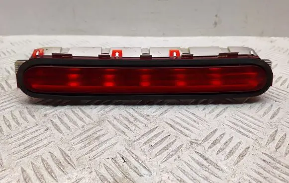 Toyota Corolla Verso AR10 Third/center stoplight 815700F011