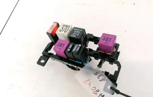 Audi A6 S6 C6 4F Fuse box set 4F0937503