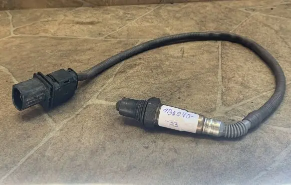 Mercedes-Benz C W204 Lambda probe sensor 0095425618