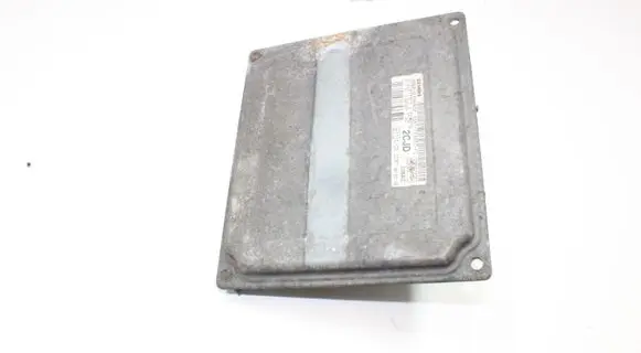 Ford Fiesta Engine control unit/module 6S6112A650FD S120977315D