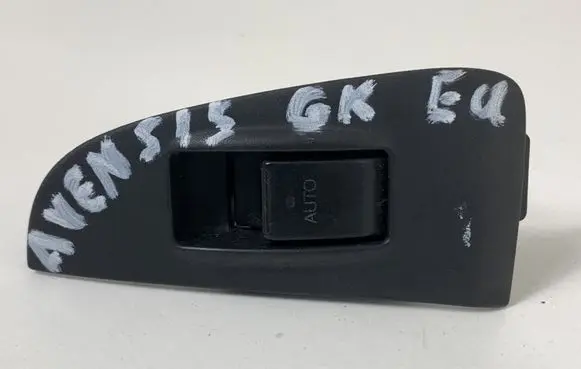 Toyota Avensis T250 Electric window control switch 7427205020