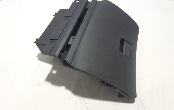 Nissan Pulsar Glove box 685003ZL0A