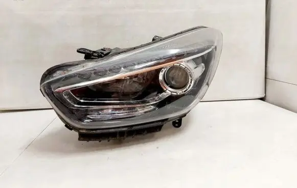 Hyundai i40 Headlight/headlamp