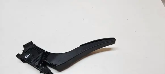 Chrysler Pacifica Accelerator throttle pedal 04581677AB