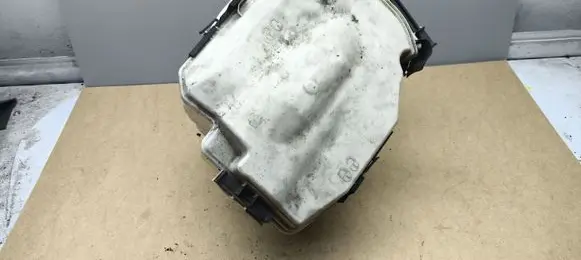 BMW 1 E81 E87 Fuse box cover 7544575
