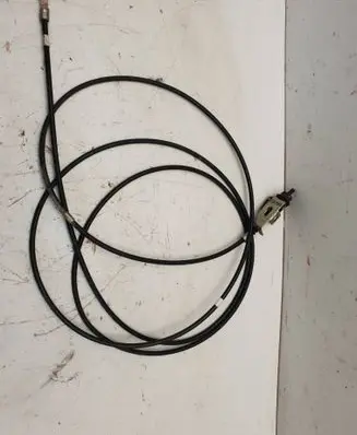 Mazda Xedos 6 Engine bonnet/hood lock release cable 