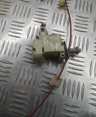 Audi A8 S8 D3 4E Fuel tank cap lock 4E0862150