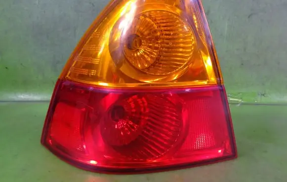 Suzuki Liana Rear/tail lights