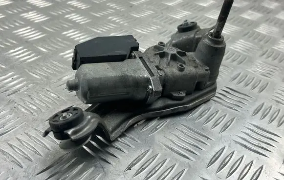 Toyota Avensis T270 Rear window wiper motor 8513005060 2596001571