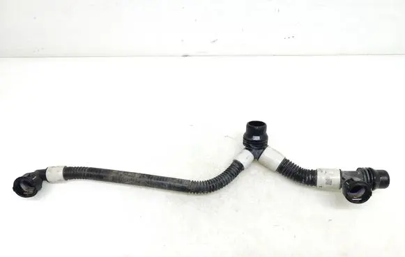 Tesla Model 3 Electric car engine cooling hoses/pipes 107757700E 77577105
