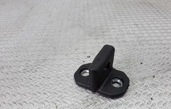 Mercedes-Benz C W203 Rear door lock loop/hook striker A2037200004