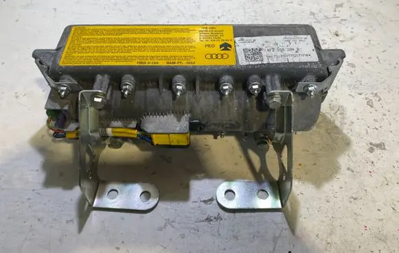 Audi A6 S6 C6 4F Passenger airbag 4F2880204B