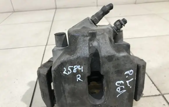 BMW 5 E60 E61 Front brake caliper