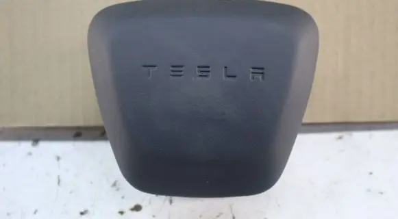 Tesla Model X Steering wheel airbag 162576900E ZFR22348112278